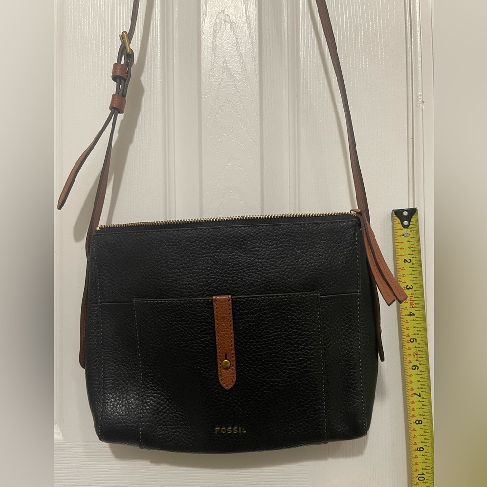 Black and brown Fossil bag